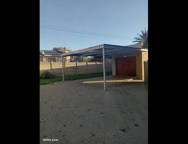 3 BEDROOM HOUSE FOR SALE IN SASOLBURG EXT 11